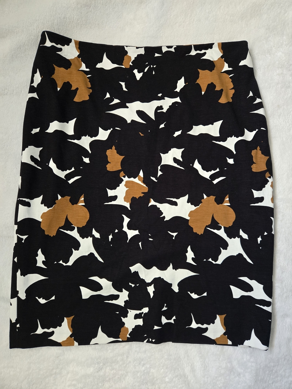 Talbots Black, White & Tan Floral Pencil Skirt